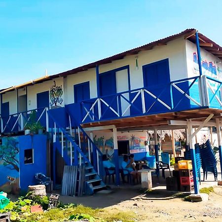 ホテル Puerto Caracol ムクラ島 エクステリア 写真