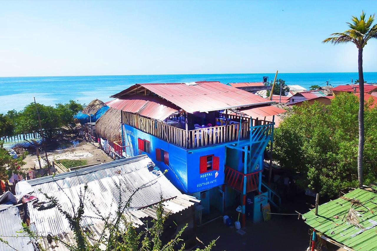 ホテル Puerto Caracol ムクラ島 エクステリア 写真