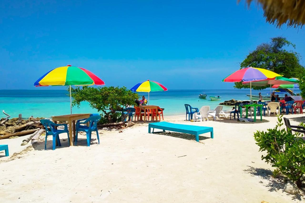 ホテル Puerto Caracol ムクラ島 エクステリア 写真
