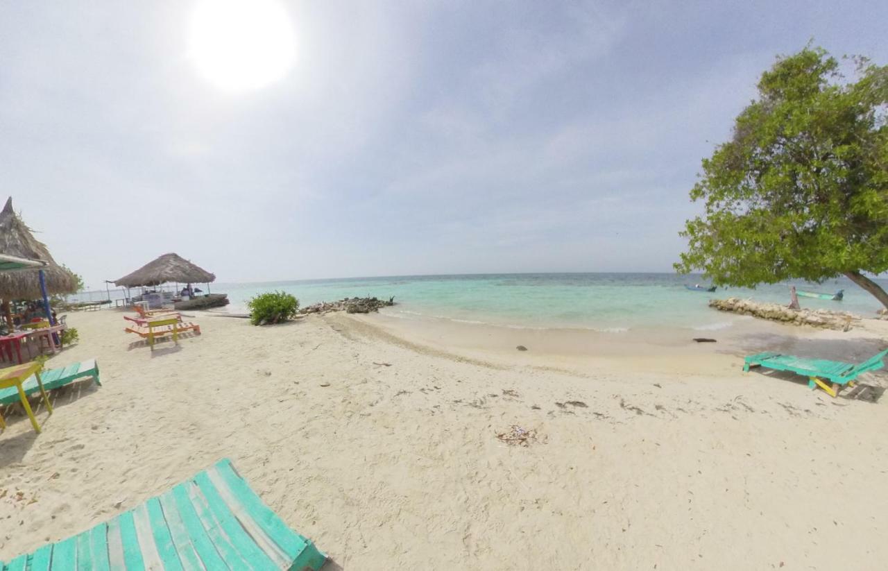 ホテル Puerto Caracol ムクラ島 エクステリア 写真